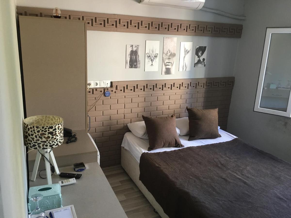 Asus Palmiye Otel Adana Esterno foto